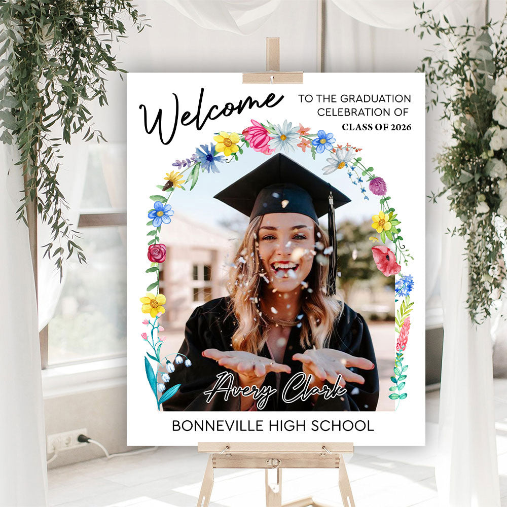 Minimalist Graduation Welcome Sign - Custom Class Of 2026 Graduation Party Welcome Sign - Wildflower Graduation Party Welcome Sign